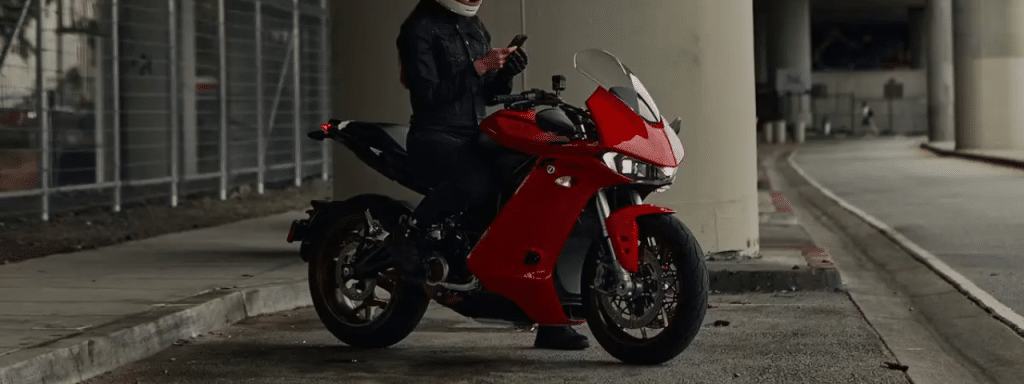 Zero Motorcycles Zero SR/S à l'arrêt