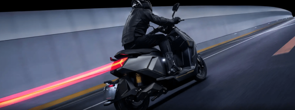 NIU FQiX 300 - virage plein de style : le périurbain 2026