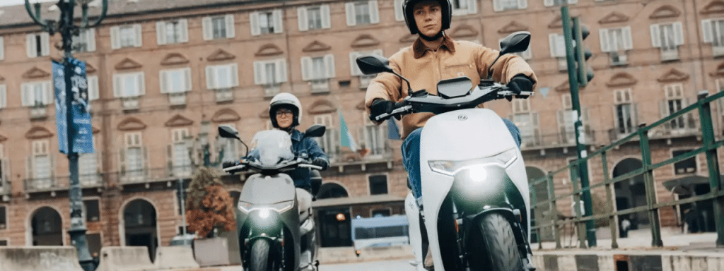 Zero Motorcycles Zero LS1 en ville