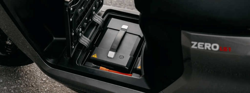 Zero Motorcycles Zero LS1 : batterie logée sous le plancher.