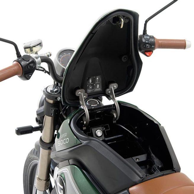 Moto électrique Super SOCO TC Vert rangement