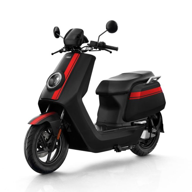 Scooter Electrique 125 NIU NGT Noir Rouge