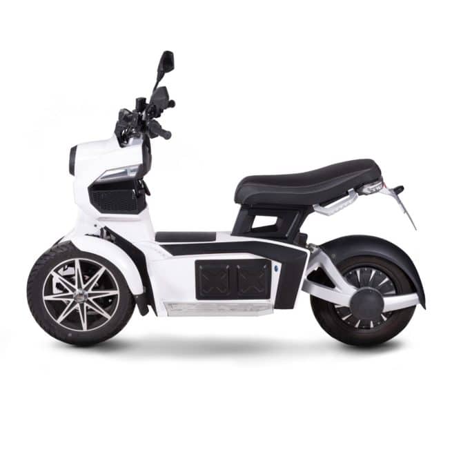 DOOHAN iTank scooter electrique 3 roues 50 km d'autonomie ciao electrique