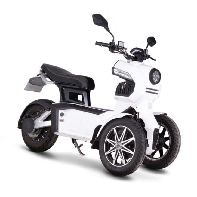 DOOHAN iTank scooter electrique 3 roues 125cc 125cm3 16 ans permis A1 permis B