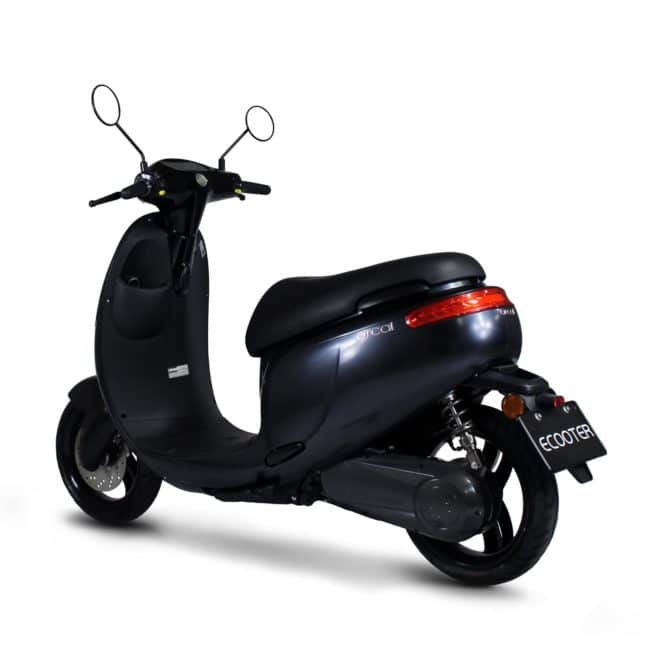 Orcal E1R scooter electrique batterie amovible sans effort lithium ion pratique