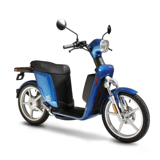 Askoll ES2 scooter electrique 50cm3 14 ans permis AM accessible