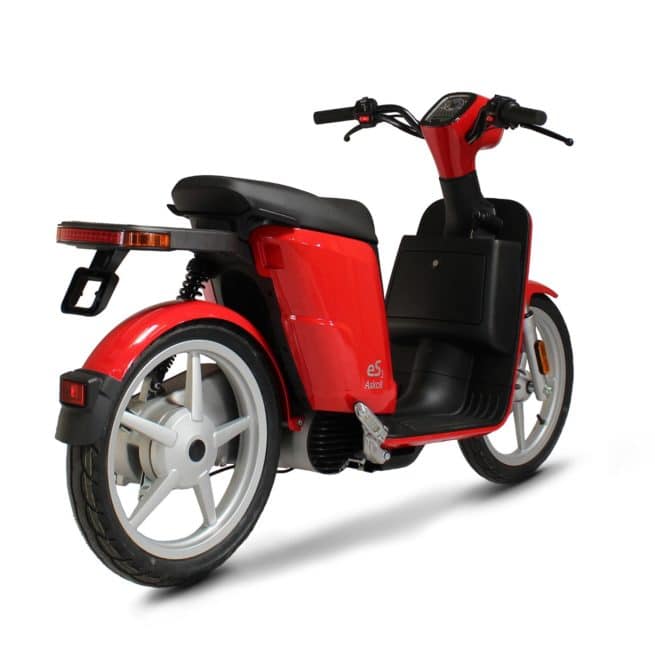 Askoll ES3 scooter electrique batterie sans effort lithium ion pratique