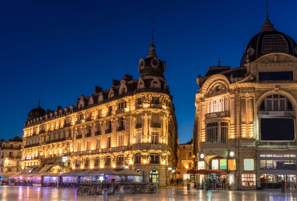 Le centre ville de Montpellier de nuit