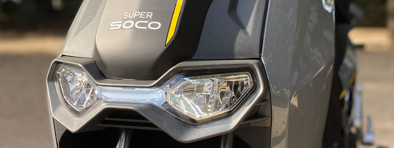 Super Soco CPX close-up front headlight