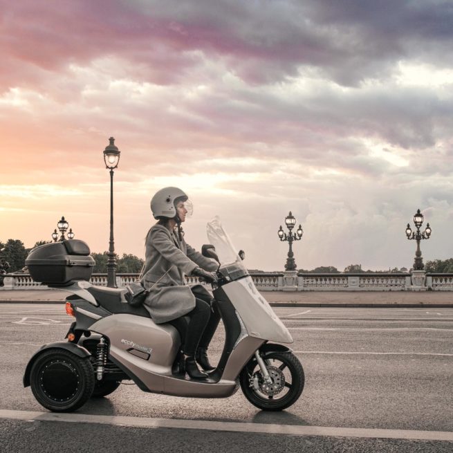 eccity model 3 roues scooter électrique trois roues idéal en ville