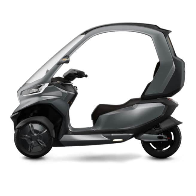 scooter electrique Niu TQi GT 3 roues avec toit vue de côté