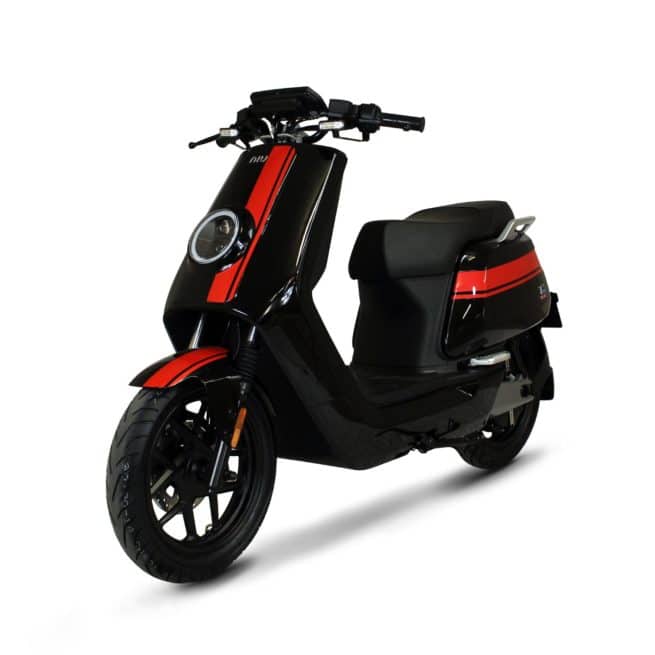 Niu NQi GTS Sport scooter electrique batterie amovible sans effort lithium ion pratique