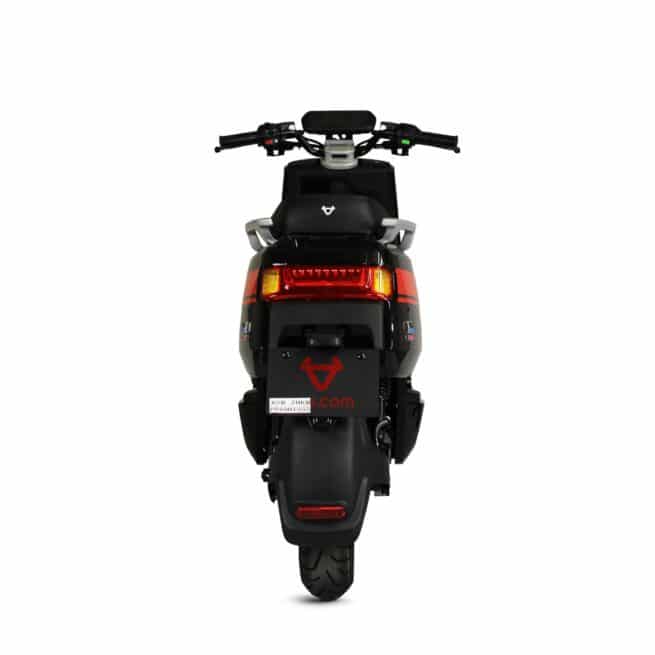 Niu NQi GTS Sport scooter electrique sécurité léger bon frein