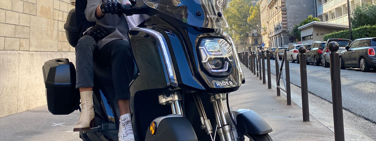 Le Rider 3RS dans les rues de Paris
