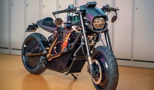 Une moto en partie imprimée en 3D