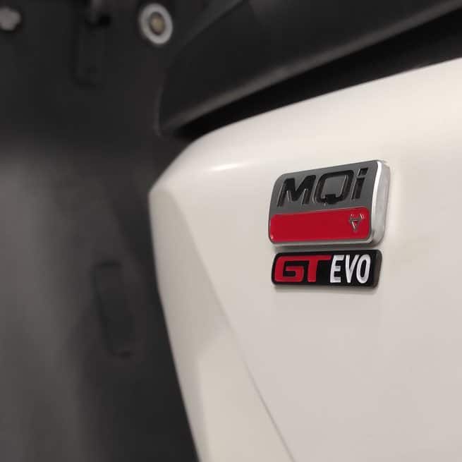 logo en gros plan du Niu MQi GT Evo