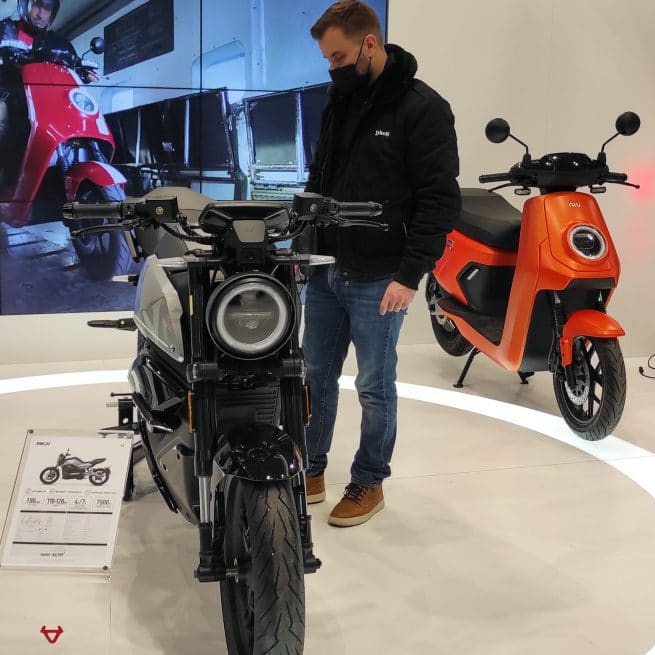 vue devant de la nui rqi sport