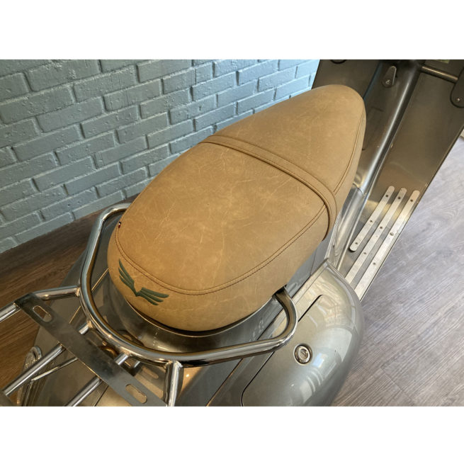 selle premium cuir de fabrication française lisse