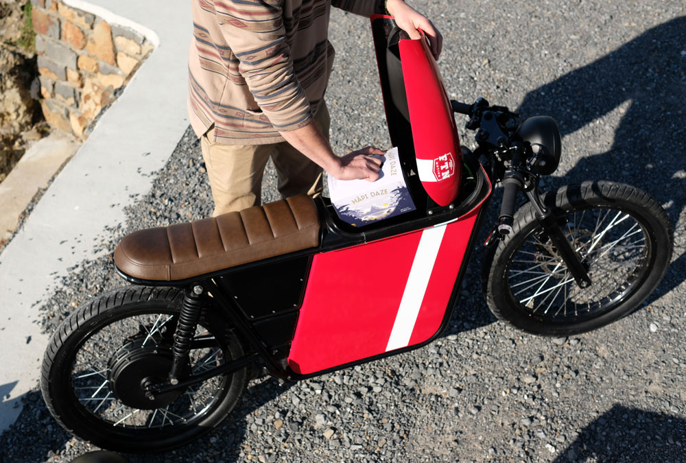 café racer coffre