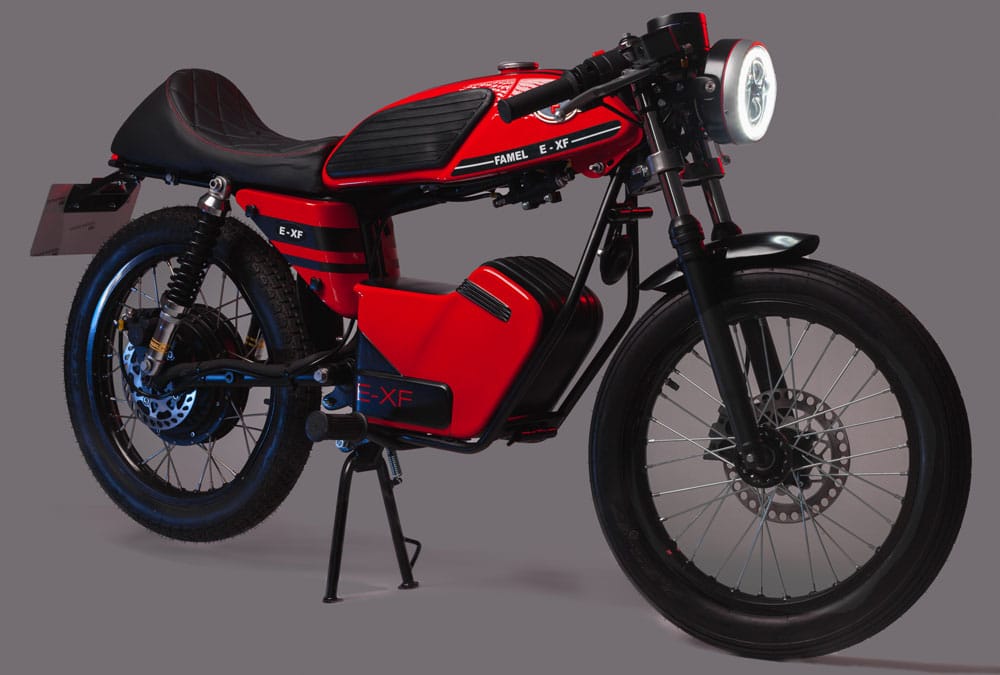 Famel E-XF moto vintage café racer