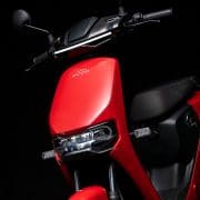 super soco cu mini rouge face avant