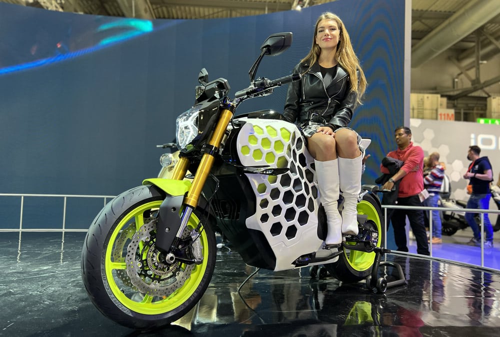 Le roadster Kymco lors de la EICMA 2022