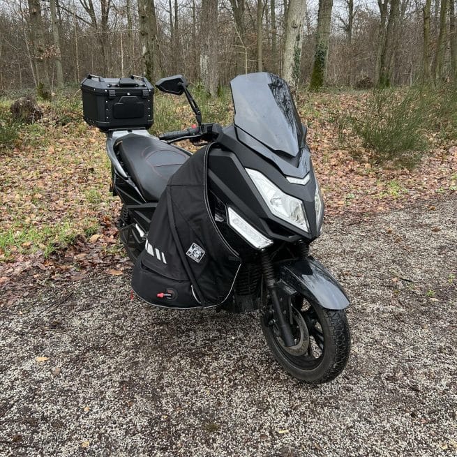 ebroh strada noir occasion 5110 km trois quart face droit