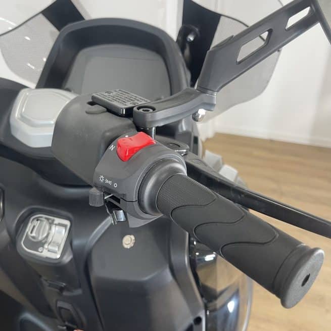 Rider 3RS+ Noir occasion 61 km commodo droit