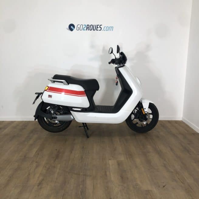 NIU NQi GTS Pro Blanc/rouge - occasion 5 667 km – Image 8