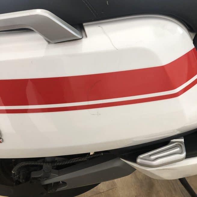 NIU NQi GTS Pro Blanc/rouge - occasion 5 667 km – Image 10