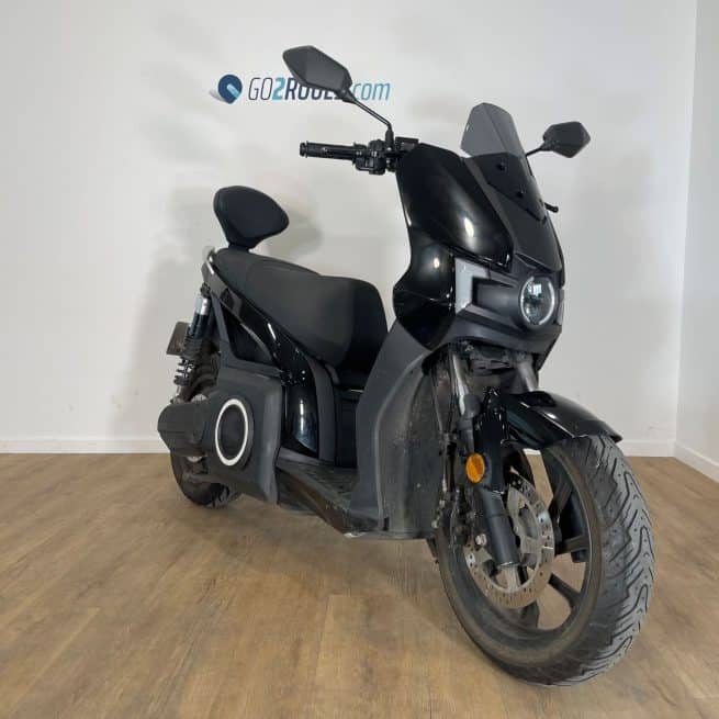 SILENCE S01 NOIR OCCASION 7 734 KM AVANT DROIT