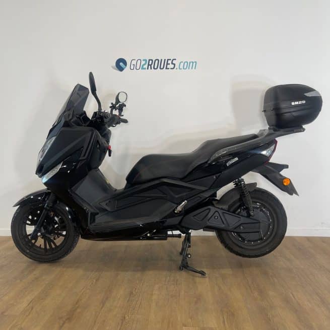 PINK MOBILITY PINK FLY NOIR OCCASION 735 KM COTE GAUCHE