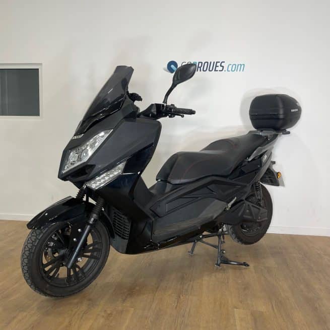 PINK MOBILITY PINK FLY NOIR OCCASION 735 KM AVANT GAUCHE