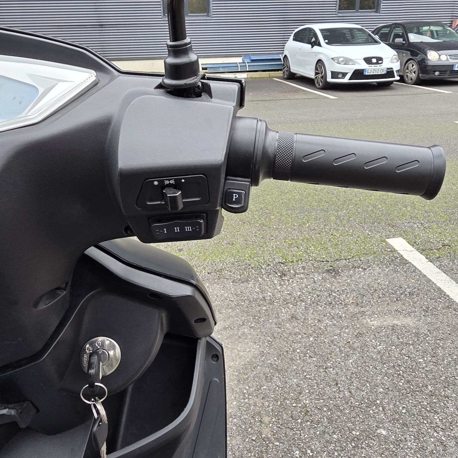 Pink Start Faucon Noir 1 batterie - occasion 3 566 km – Image 9