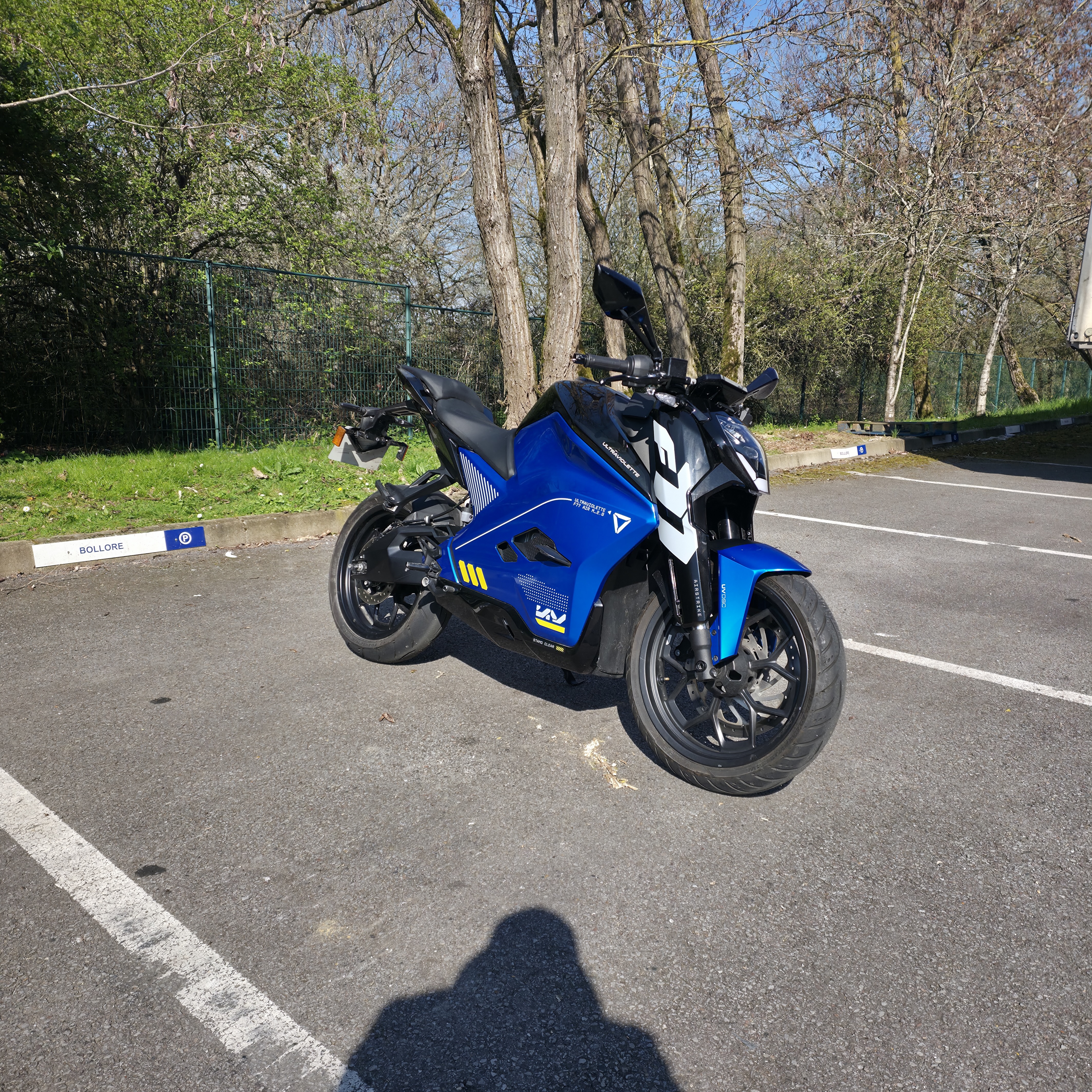 Ultraviolette F77 Bleu - occasion 5000 km